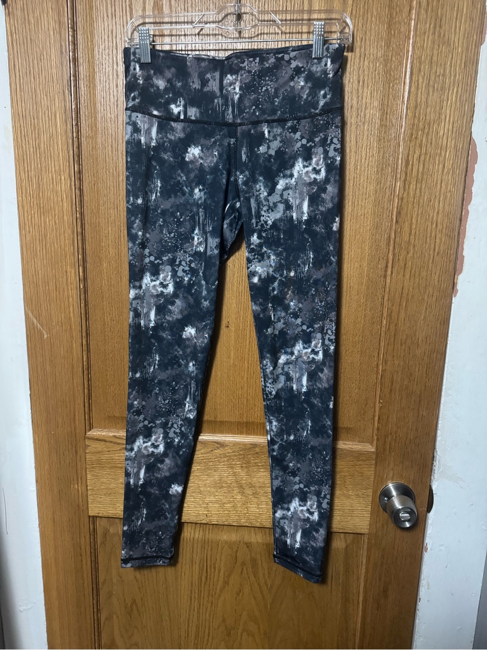 Women's Black Marble Print High-Waist Leggings